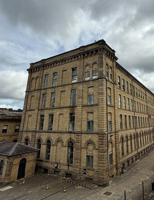 Salts Mill at Bradford - Ann Hamiltons exhibition We Will Sing