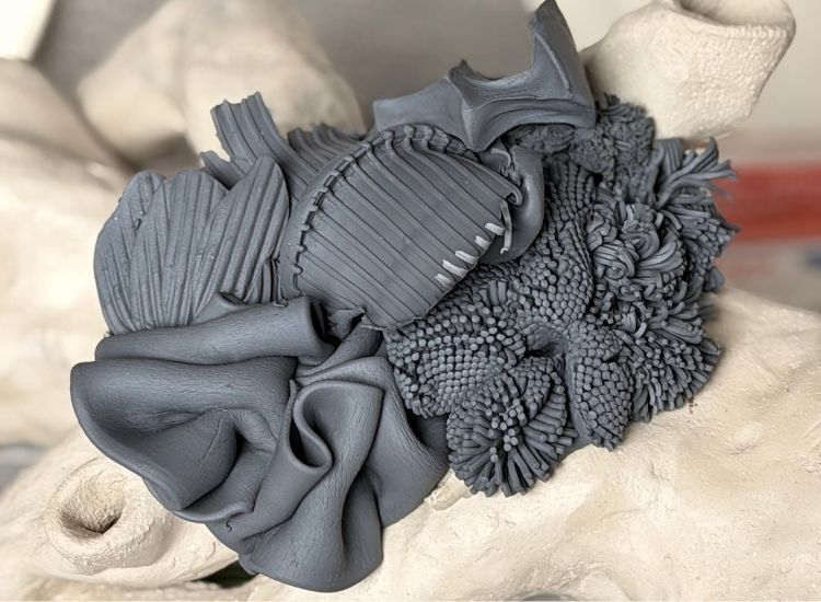 Juz Kitson - handbuilding - ceramics - USP 1-2
